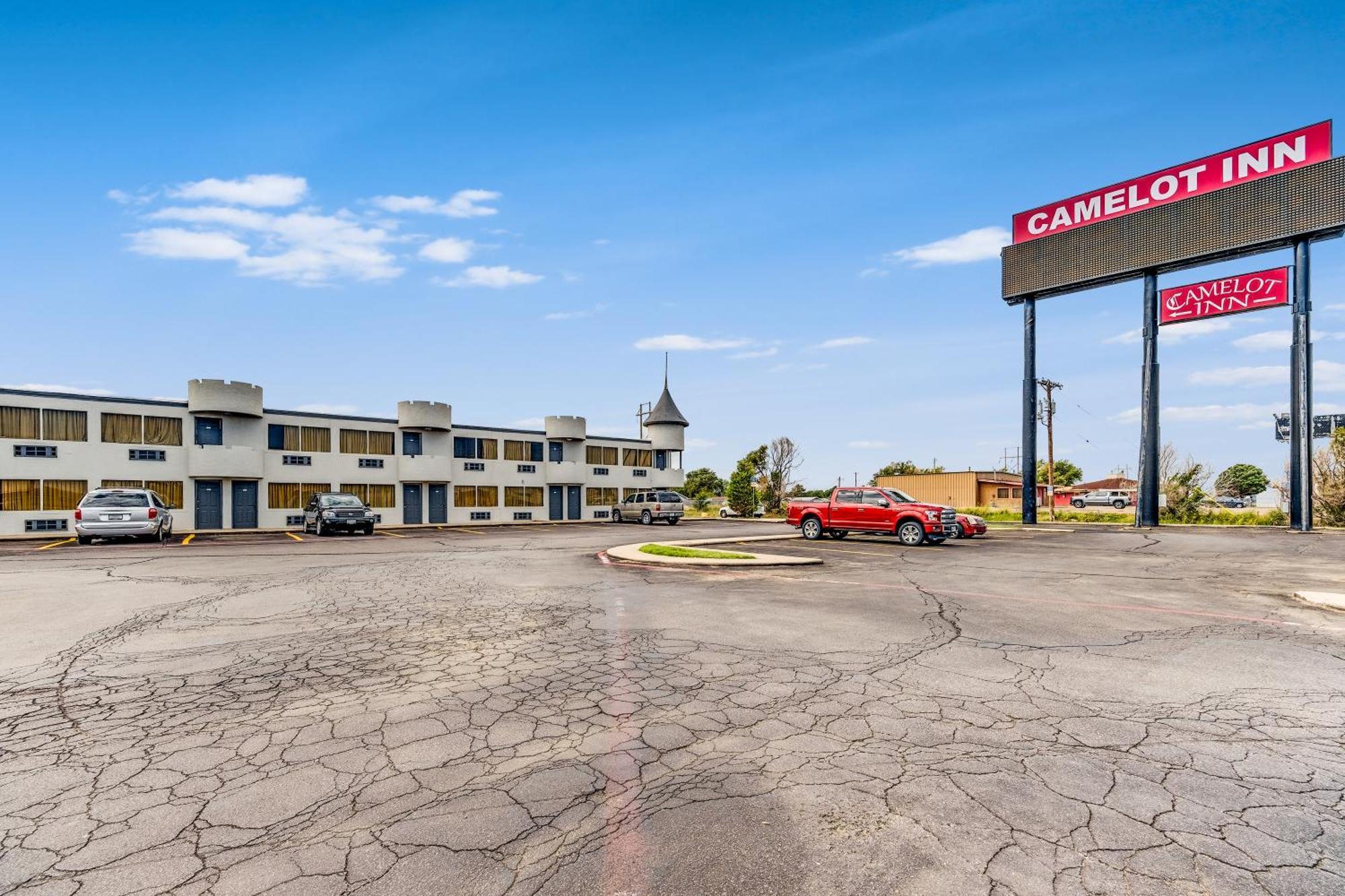 Camelot Inn Amarillo Buitenkant foto